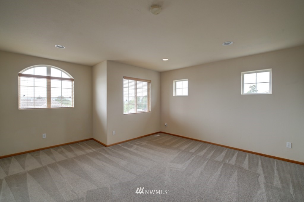 3504 Mill Avenue South Renton, WA 98055 - Photo 17 of 25 Gallery Image 17