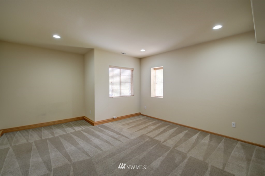 3504 Mill Avenue South Renton, WA 98055 - Photo 24 of 25 Gallery Image 24
