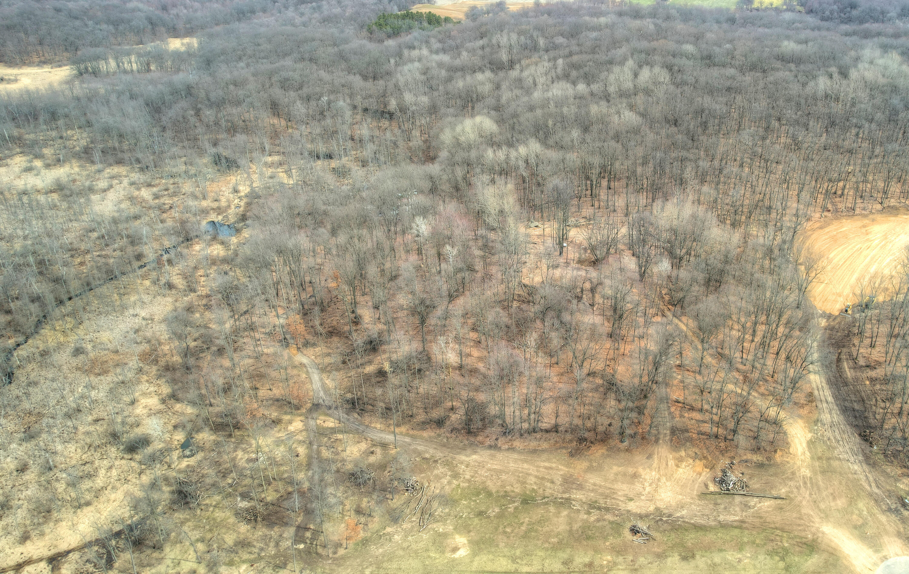 Court-parcel 3 Glenn Clay Freeport, MI 49325 - Photo 6 of 21 DJI_0933_4_5_6_7