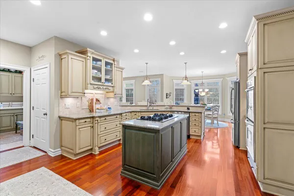 $800,000 | 2730 Turning Leaf Drive, Howell, MI 48843