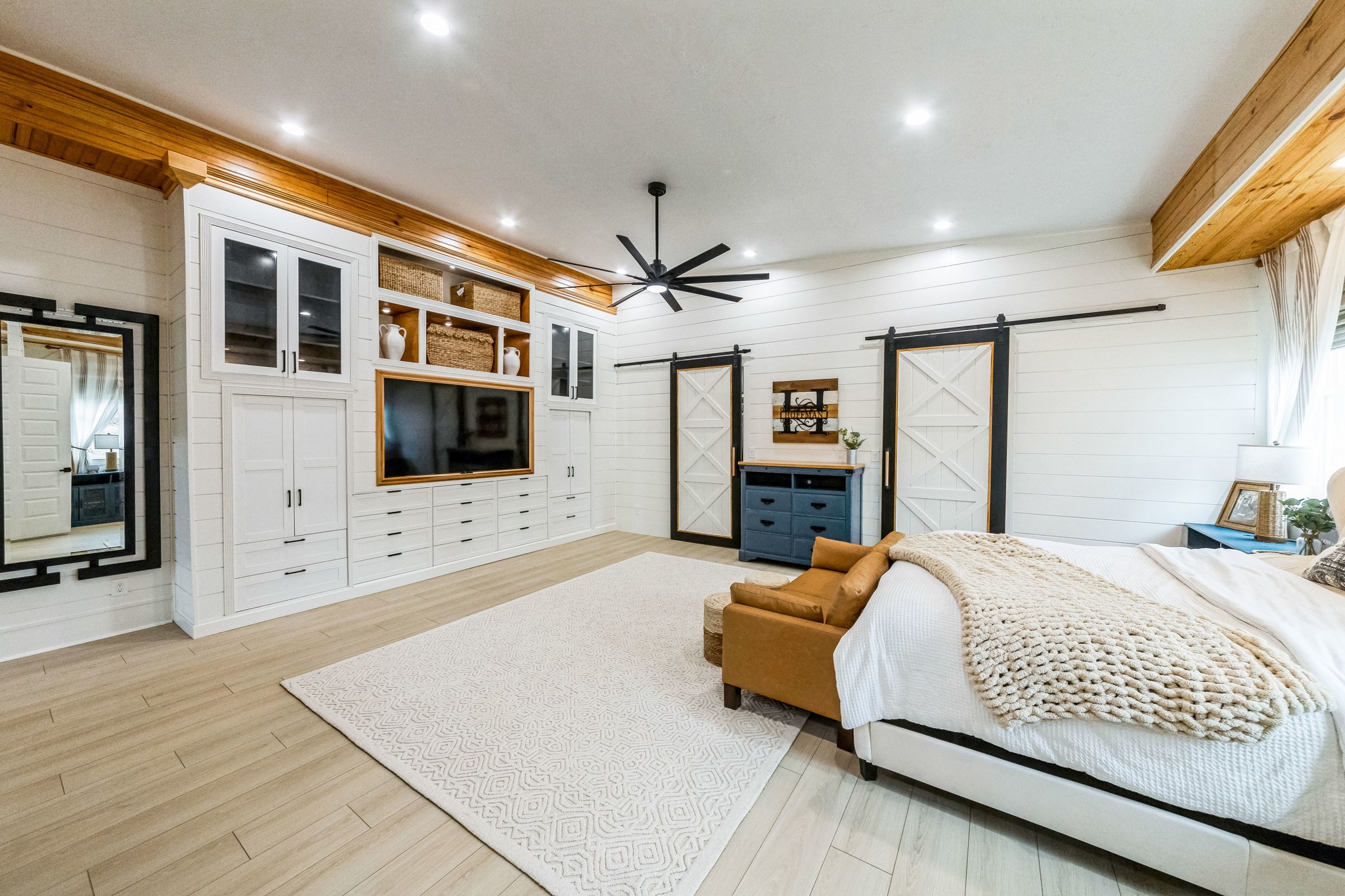 209 Horse Shoe Trail Angleton, TX 77515 - Photo 22 of 43