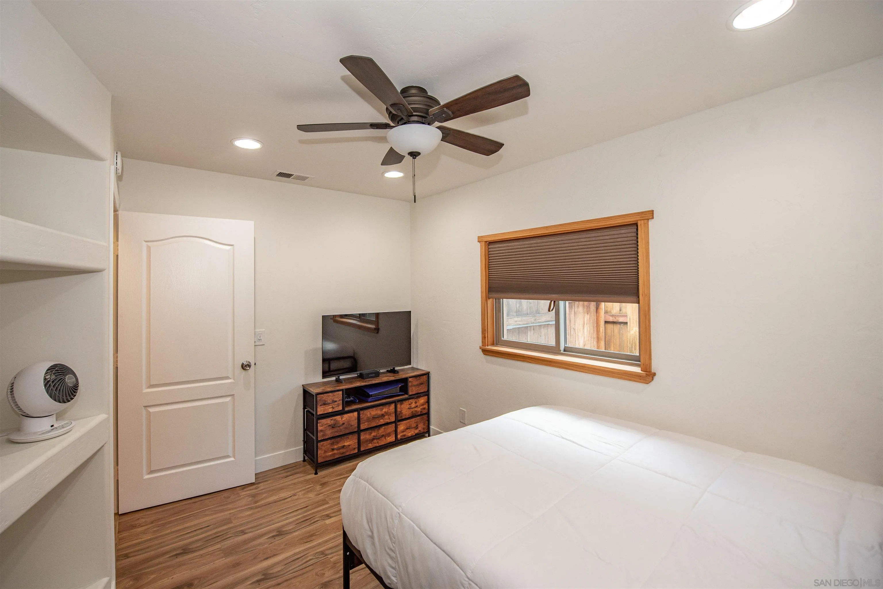 13419 Sebago Avenue Poway, CA 92064 - Photo 35 of 47