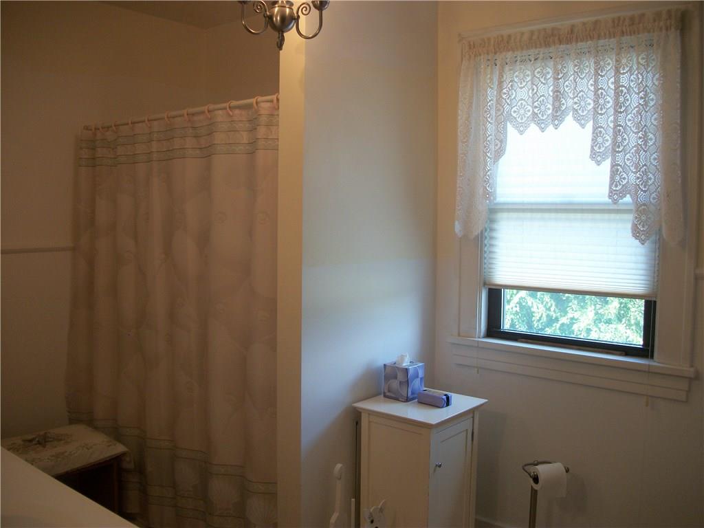 524 South Eighty Eight Road Carmichaels, PA 15320 - Photo 16 of 17 LARGE FULL BATH ON UPPER LEVEL