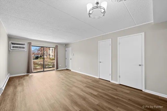 $1,850 | 312 Klein Creek Court, Unit B, Carol Stream, IL 60188