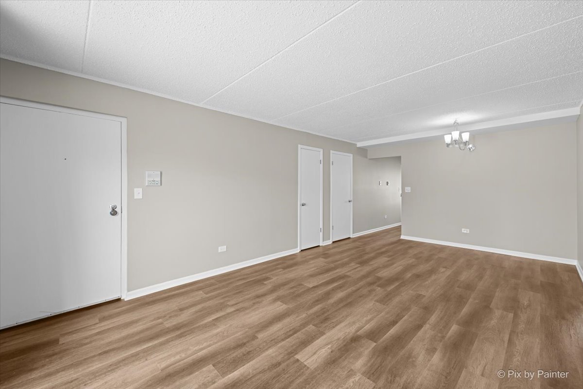 312 Klein Creek Court, Unit B Carol Stream, IL 60188 - Photo 13 of 27