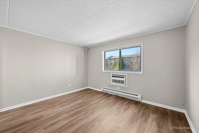 $1,850 | 312 Klein Creek Court, Unit B, Carol Stream, IL 60188