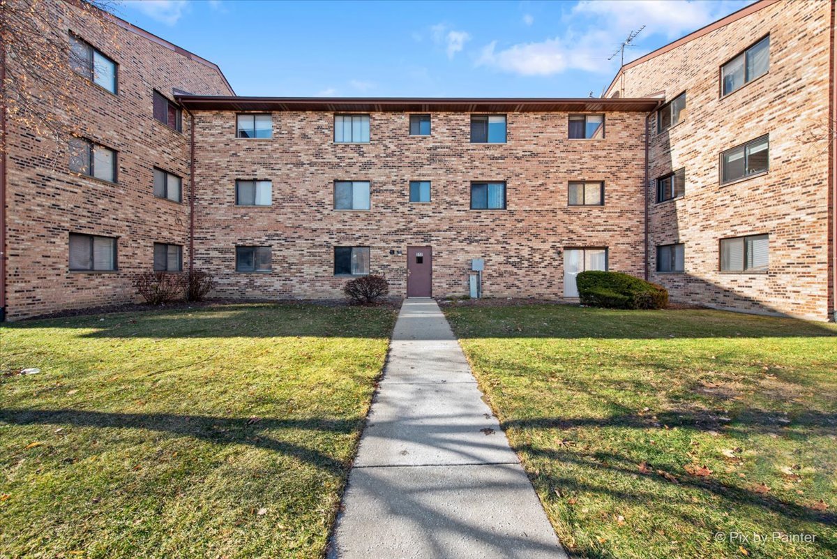 312 Klein Creek Court, Unit B Carol Stream, IL 60188 - Photo 26 of 27