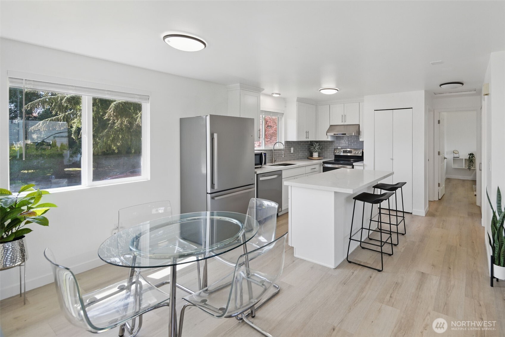 609 212th Street Southwest Bothell, WA 98021 - Photo 6 of 33