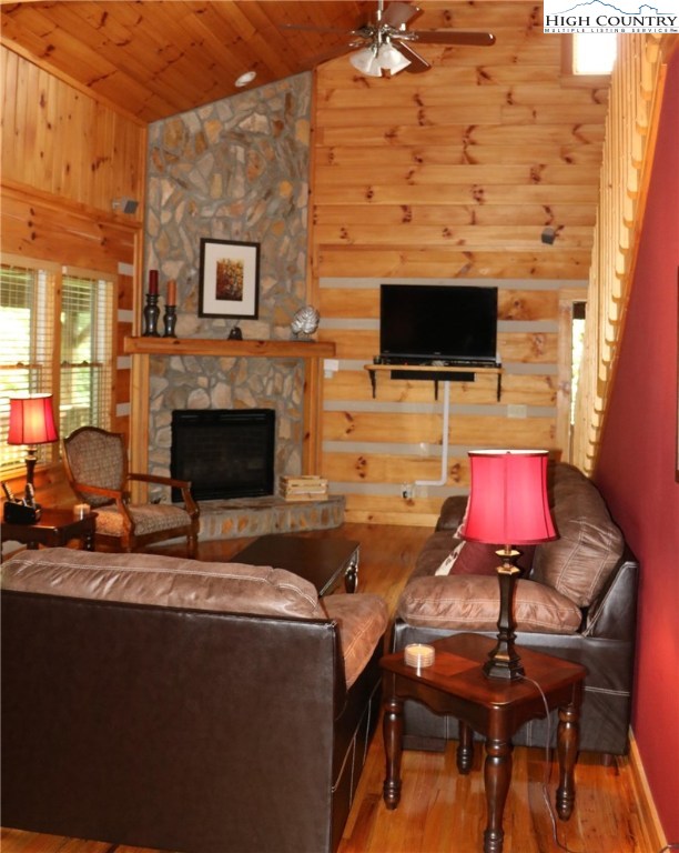 146 Quick Boone, NC 28607 - Photo 7 of 22 a living room with furniture flat screen tv and a fireplace
