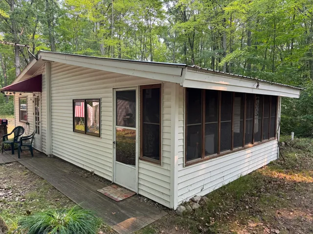 $109,900 | 16253 Caberfae Highway, Wellston, MI 49689