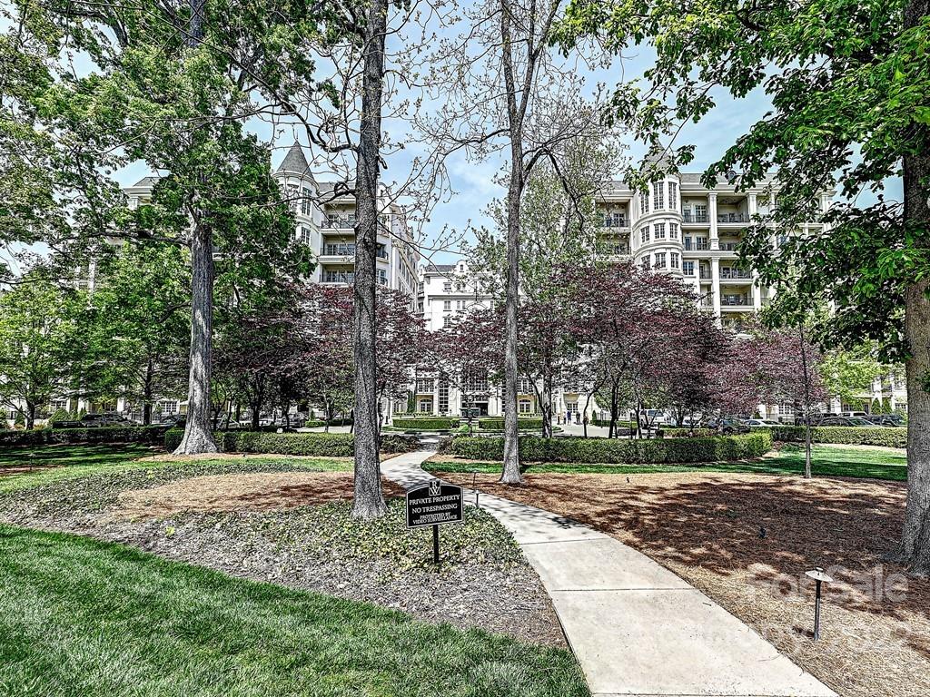 2823 Providence Road, Unit 133 Charlotte, NC 28211 - Photo 43 of 43 a view of a park with large trees