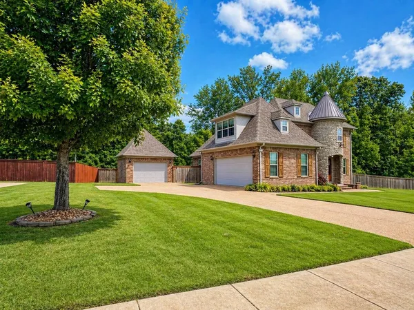 $598,500 | 110 Green Meadows Boulevard, Munford, TN 38058