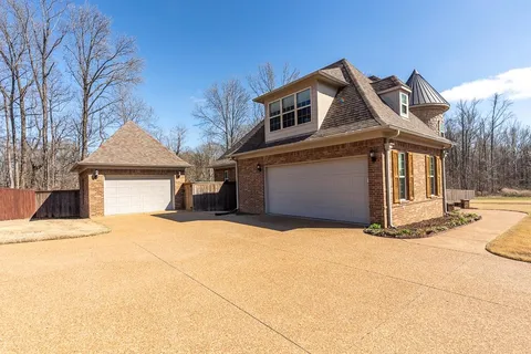 $623,500 | 110 Green Meadows Boulevard, Munford, TN 38058