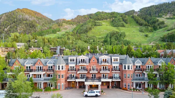 $320,000 | 415 East Dean St Unit 5 Weeks 9 & 10, Aspen, CO 81611