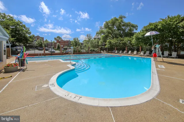 $399,000 | 3750 39th Street Northwest, Unit C147, Washington, DC 20016