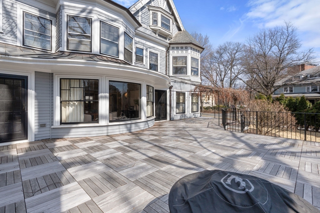 232 Kent Street Brookline, MA 02446 - Photo 29 of 32