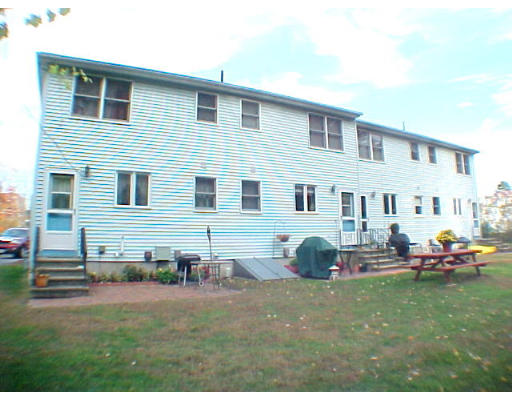 704 Russell Road Westfield, MA 01085 - Photo 7 of 7