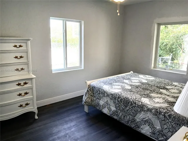 $4,900 | 510 Northwest 47th Street, Miami, FL 33127