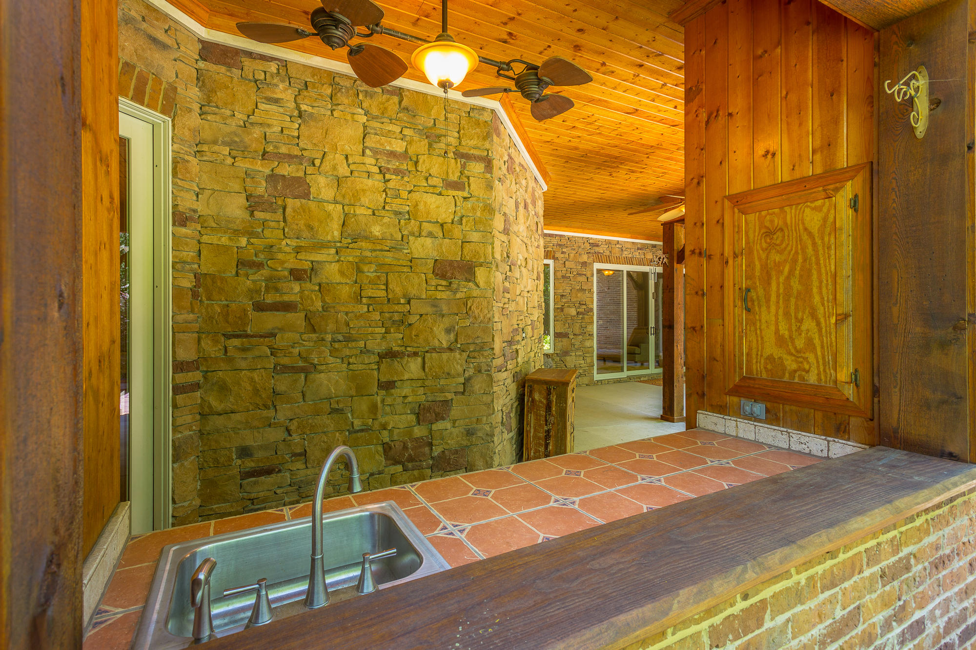 1703 East Boy Scout Road Hixson, TN 37343 - Photo 19 of 57 Outdoor Kitchen