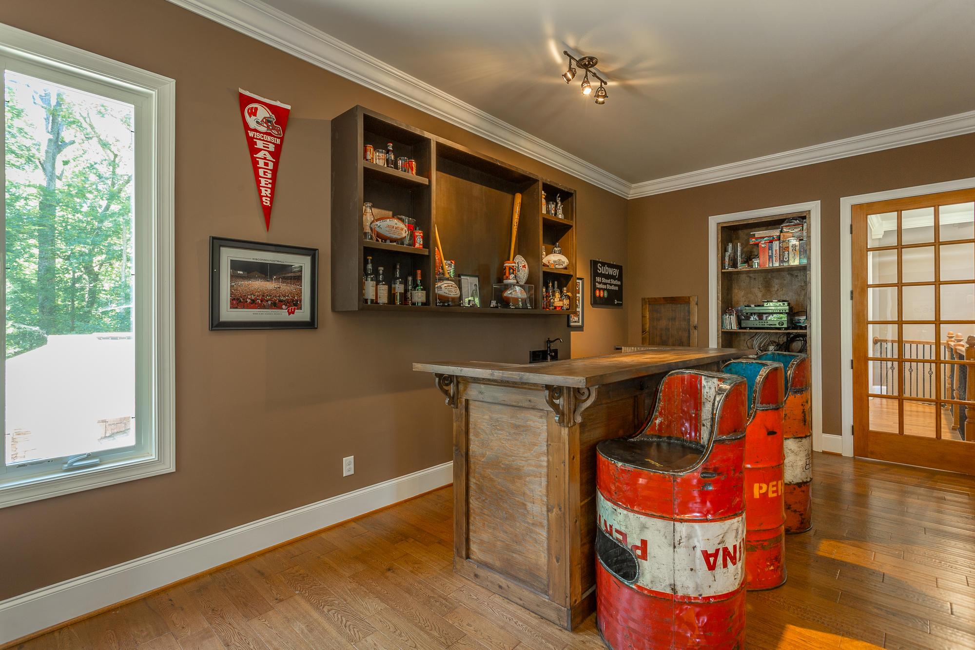 1703 East Boy Scout Road Hixson, TN 37343 - Photo 35 of 57 Bonus Room Wet Bar