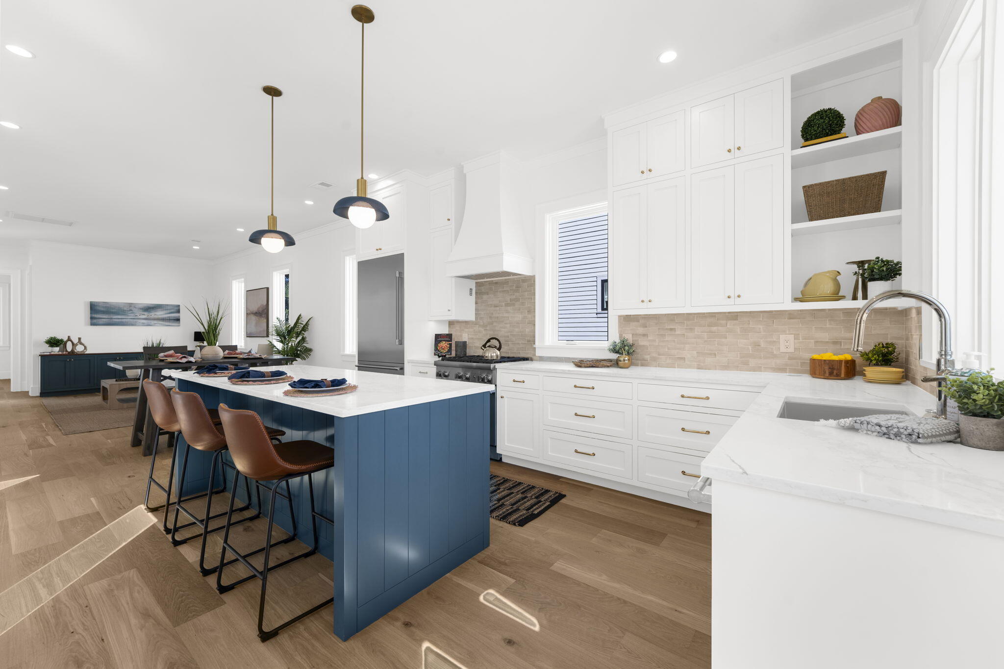 768 Gate Post Drive Mount Pleasant, SC 29464 - Photo 6 of 29 13-web-or-mls-DSC05148