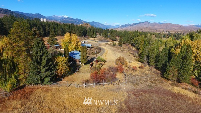 21 Horizon Flats Road Winthrop, WA 98862 - Photo 3 of 14 Gallery Image 3