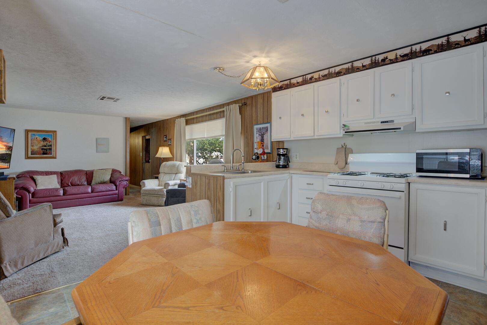 705 East Miller Road, Unit 35 Payson, AZ 85541 - Photo 10 of 25