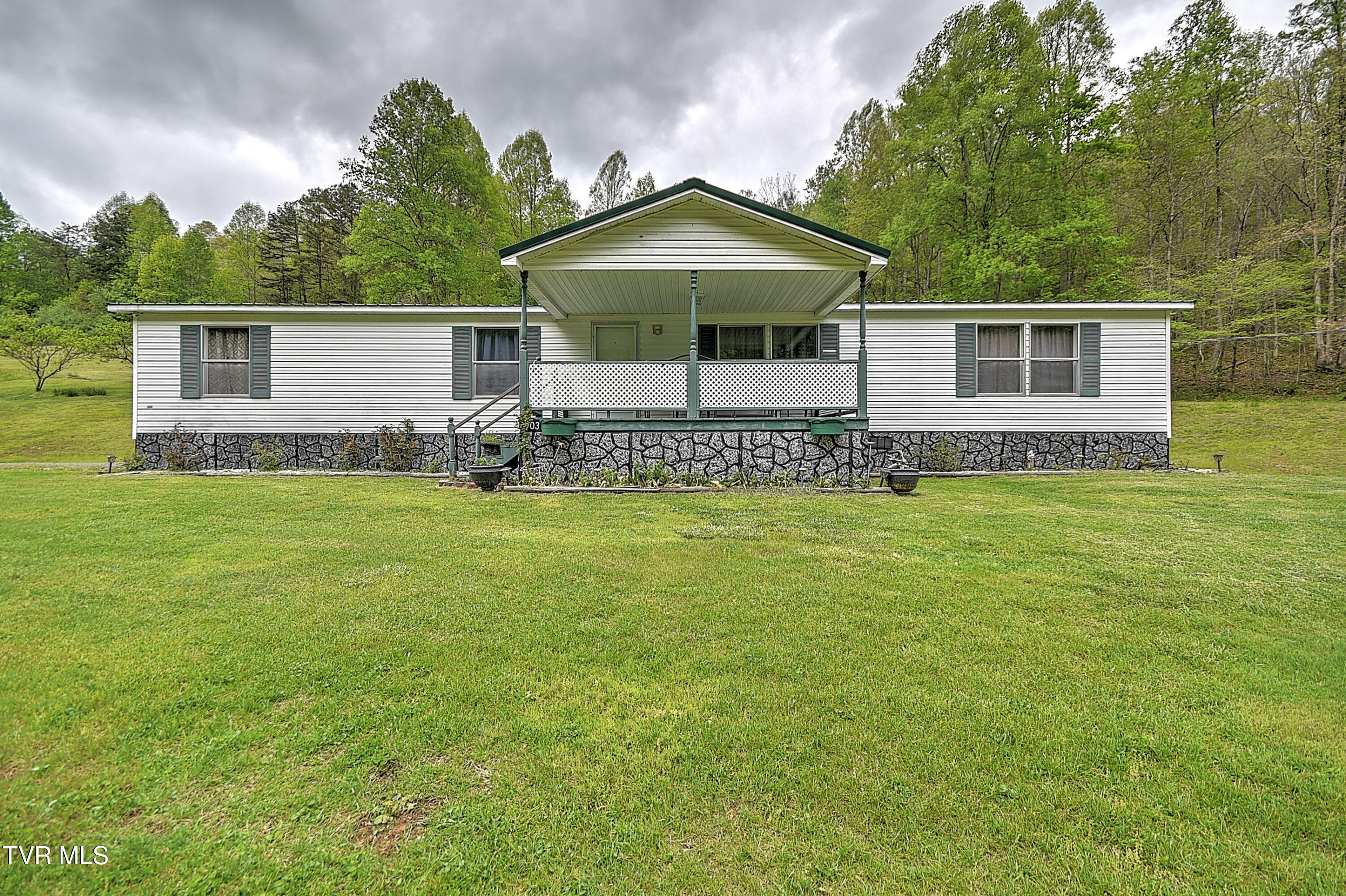 903 Flatwoods JG-2