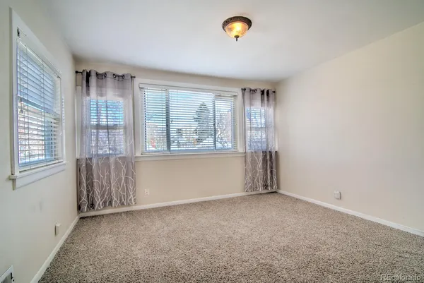 $4,000 | 86 Pearl Street, Denver, CO 80203