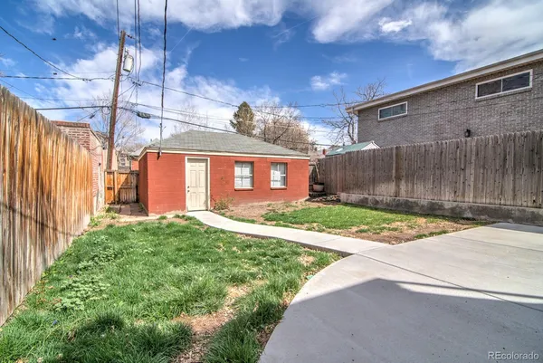 $4,000 | 86 Pearl Street, Denver, CO 80203