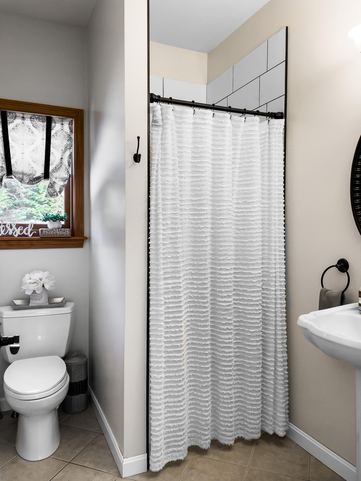 133 Skyline Road Bangor, ME 04401 - Photo 31 of 35 Skyline Interiors-27