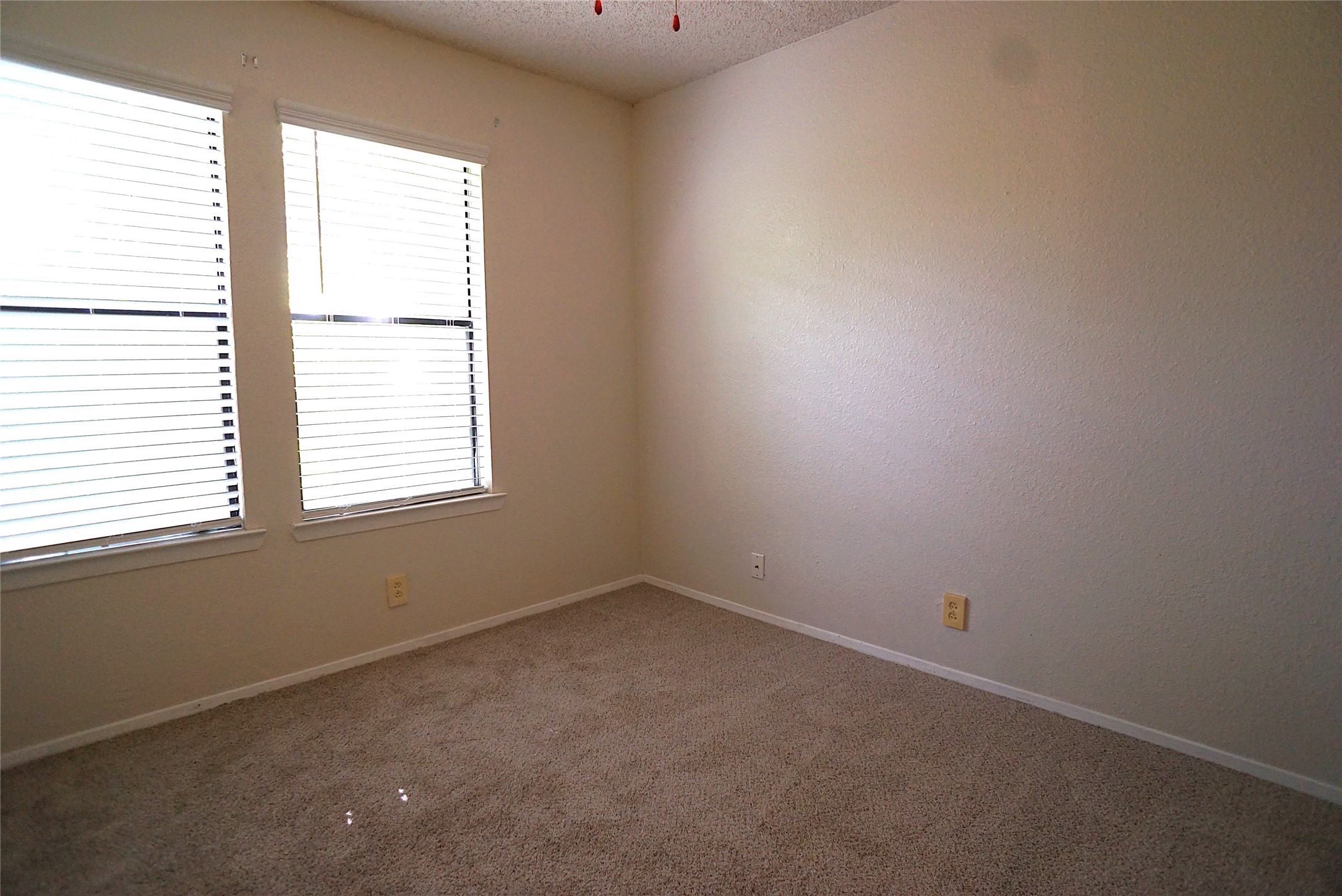 8418 Fathom Circle, Unit C302 Austin, TX 78750 - Photo 6 of 9 an empty room with a window