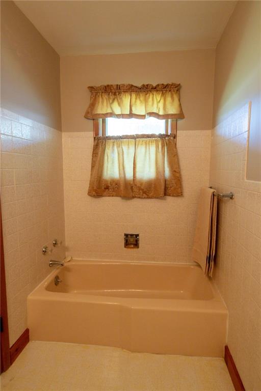 2209 54th Highway Piqua, KS 66761 - Photo 24 of 41