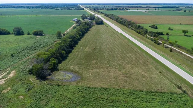 $325,000 | 2209 54th Highway, Piqua, KS 66761