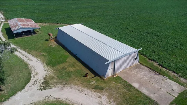 $325,000 | 2209 54th Highway, Piqua, KS 66761