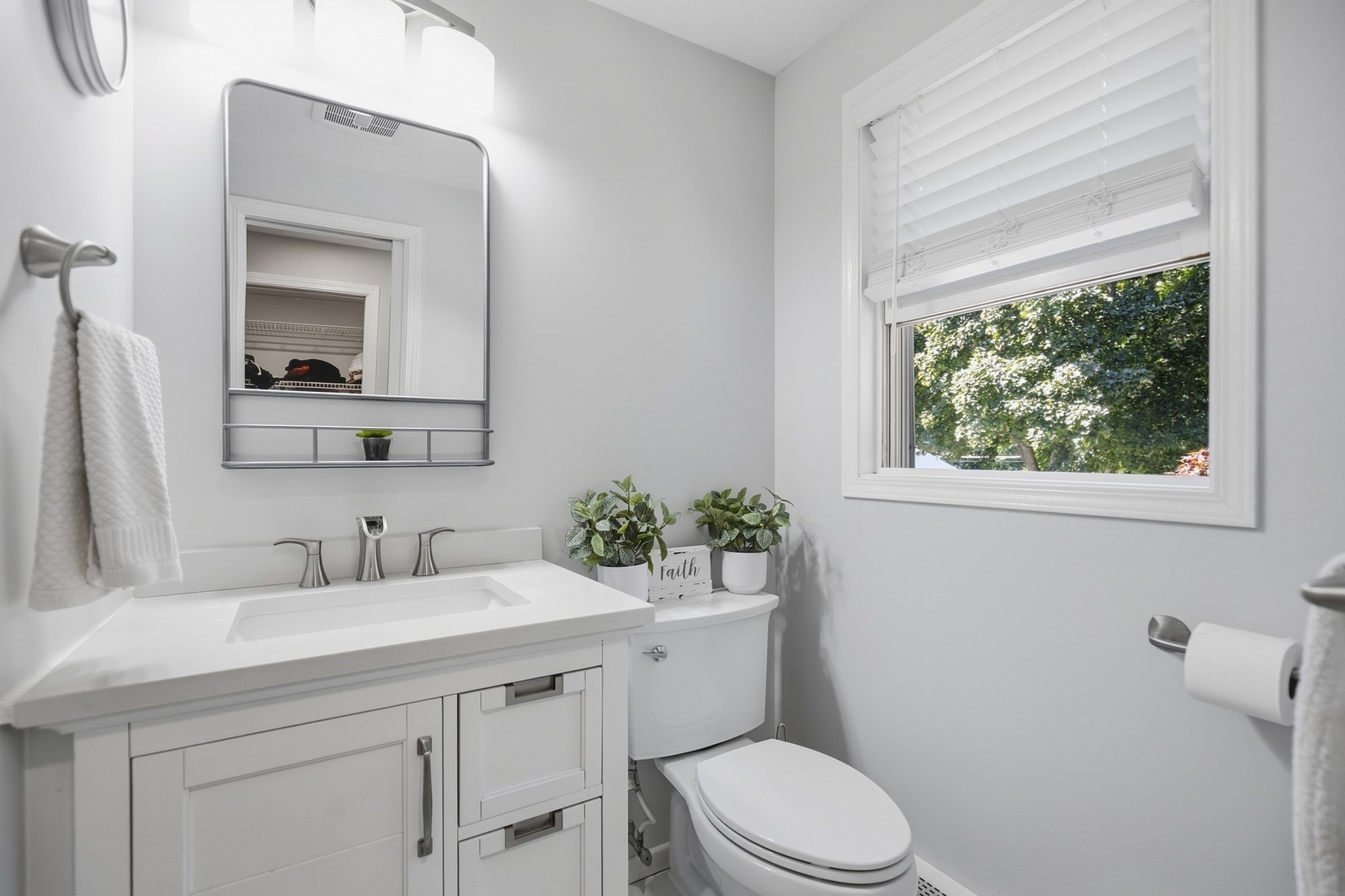 5 Amherst Road Wilmington, MA 01887 - Photo 21 of 42 Gallery Image 21