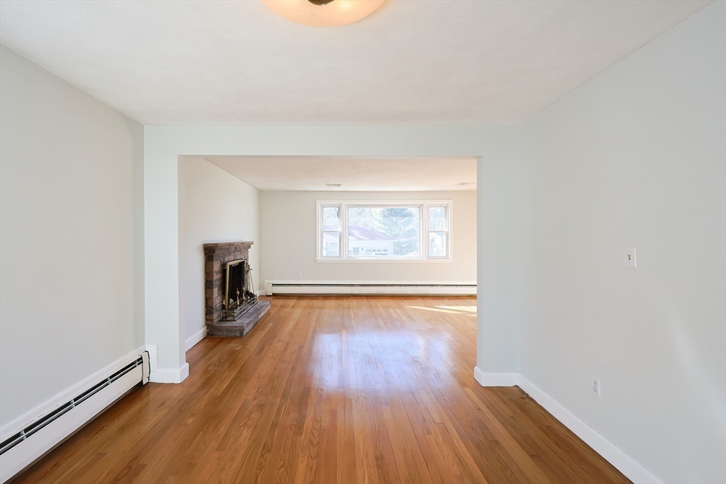 18 Manning Road Dedham, MA 02026 - Photo 11 of 37 Gallery Image 11