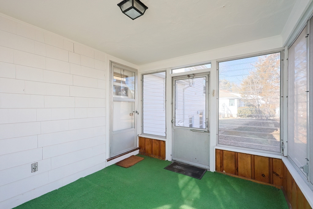 18 Manning Road Dedham, MA 02026 - Photo 34 of 37 Gallery Image 34