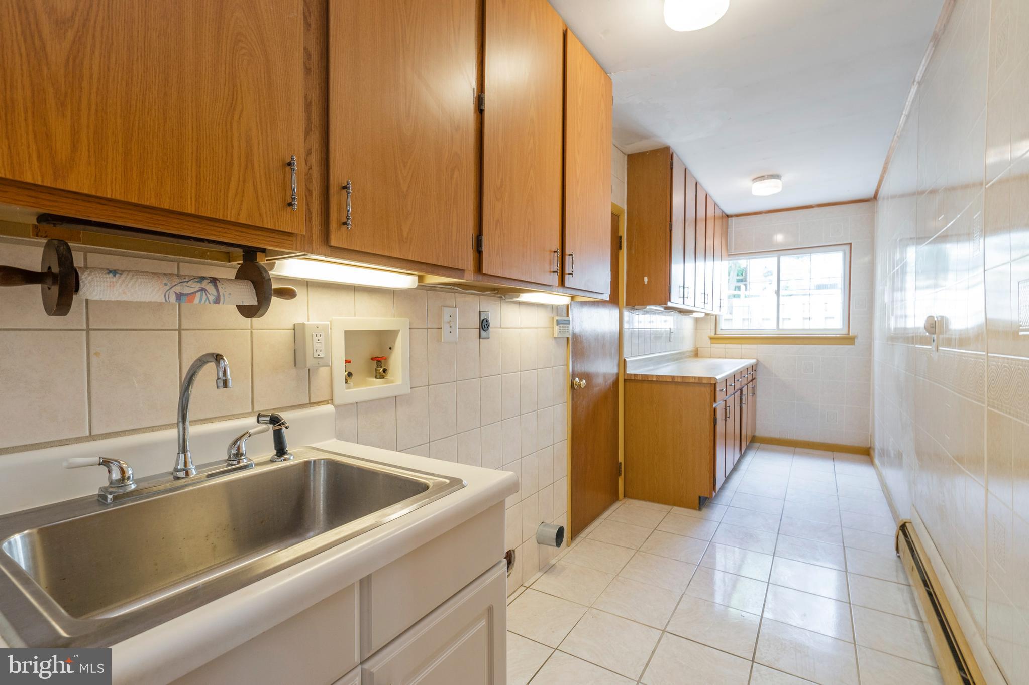 560 Long Meadow Road Norristown, PA 19403 - Photo 17 of 35 Gallery Image 17