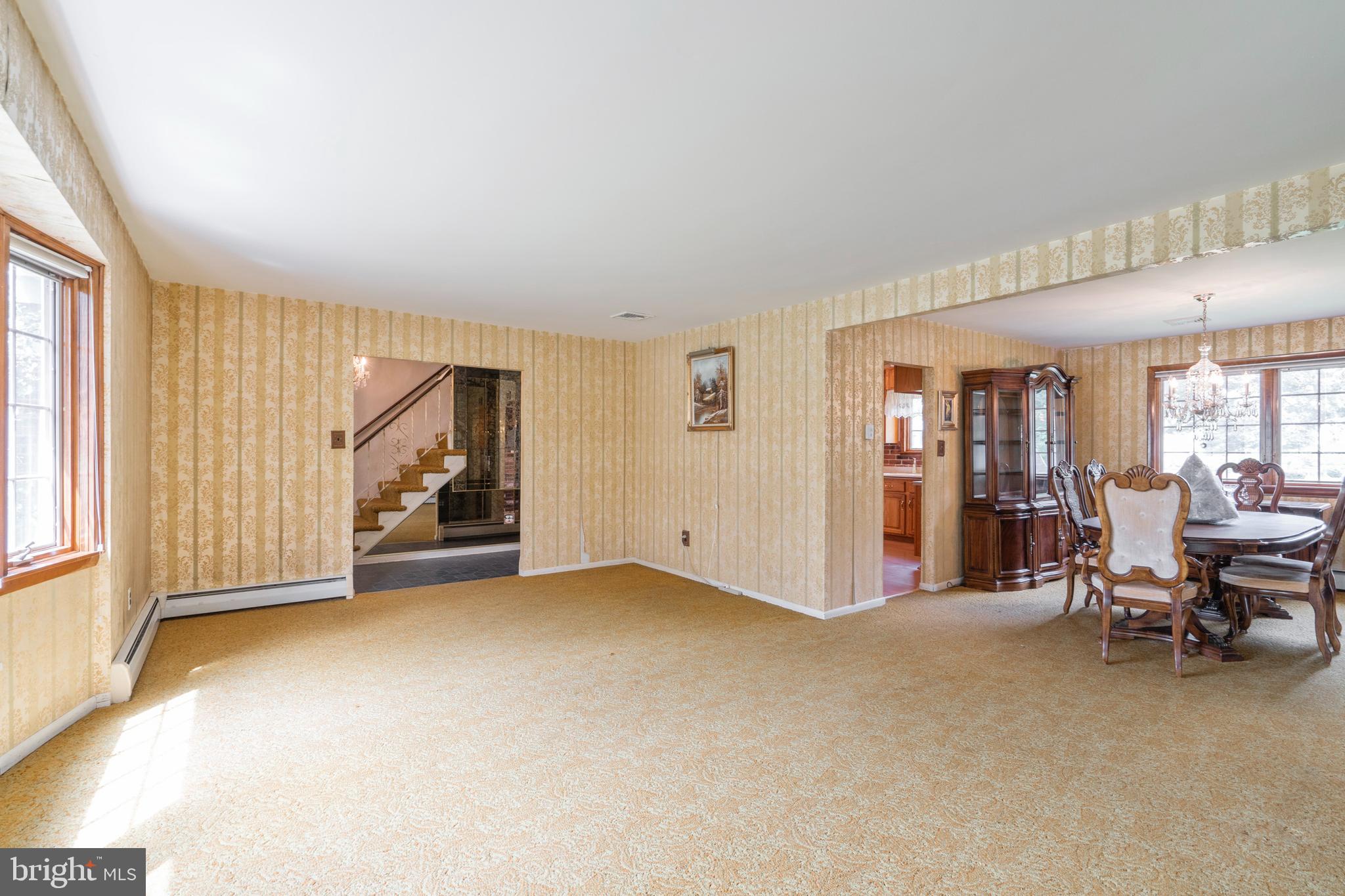 560 Long Meadow Road Norristown, PA 19403 - Photo 5 of 35 Gallery Image 5