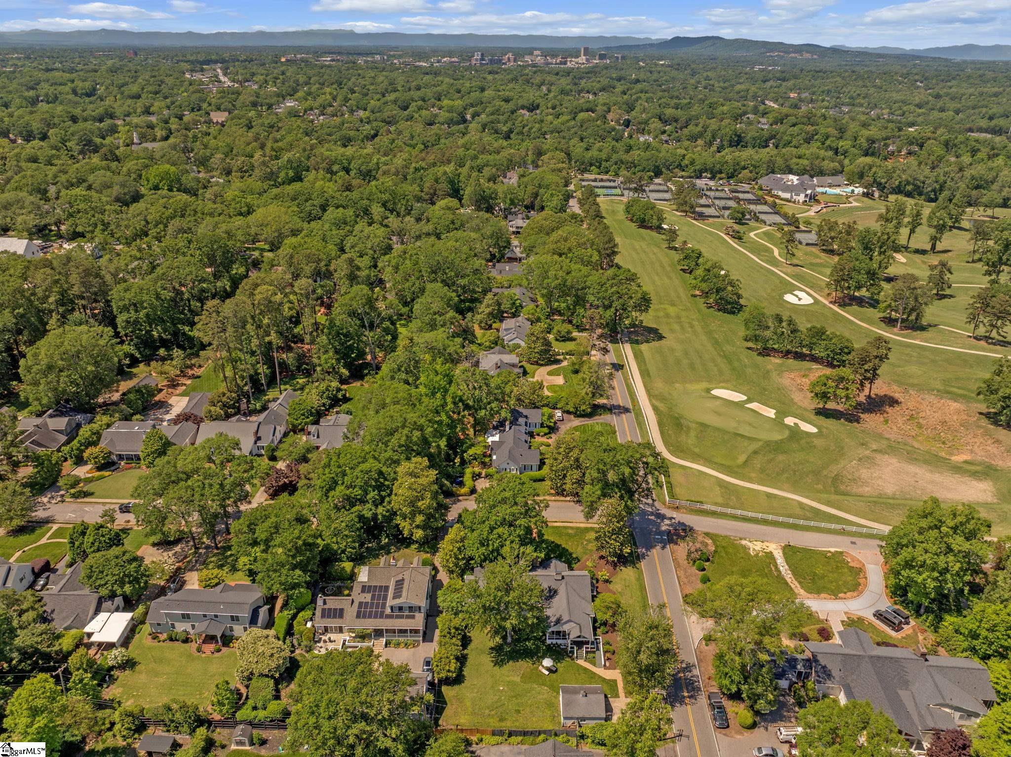 46 Riverside Drive Greenville, SC 29605 - Photo 4 of 47