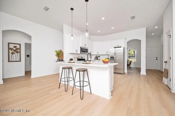 $395,000 | 251 Swan Lake Drive, Melrose, FL 32666