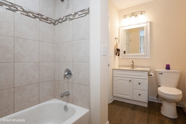 184 Stonegate Road Trout Valley, IL 60013 - Photo 15 of 32