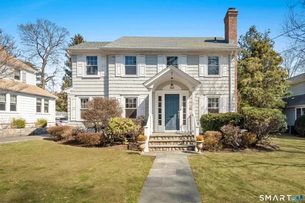 $1,695,000 | 3 Abbey Road, Darien, CT 06820