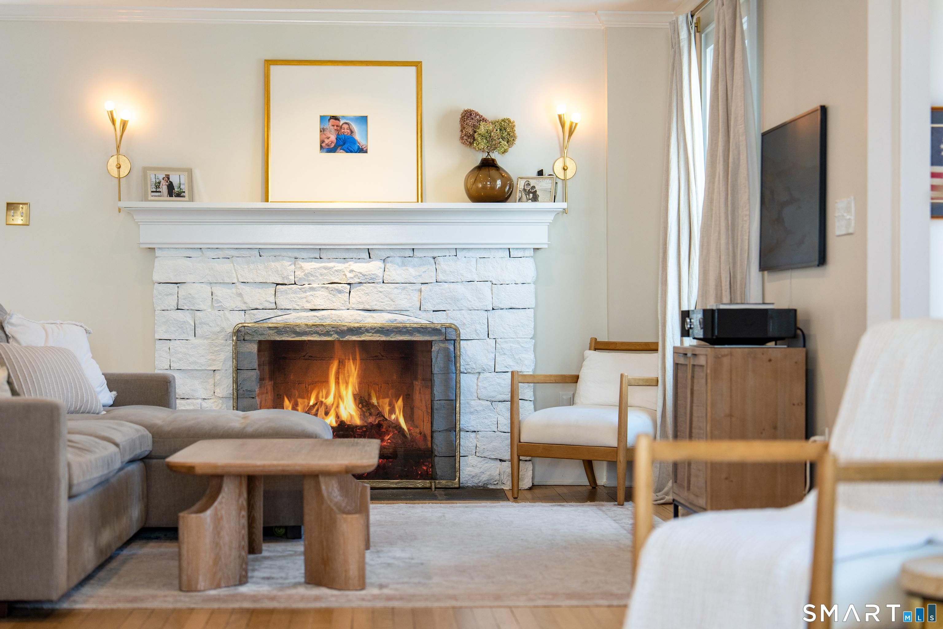 3 Abbey Road Darien, CT 06820 - Photo 3 of 35