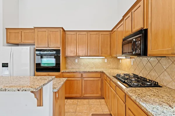 $425,000 | 1008 Summer Lane, Patterson, CA 95363