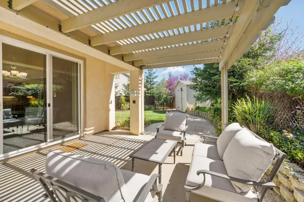 $425,000 | 1008 Summer Lane, Patterson, CA 95363