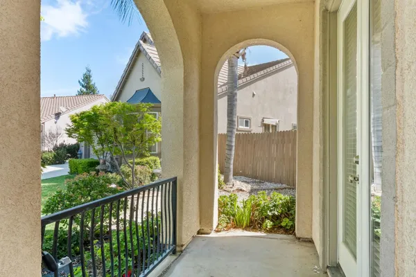 $425,000 | 1008 Summer Lane, Patterson, CA 95363