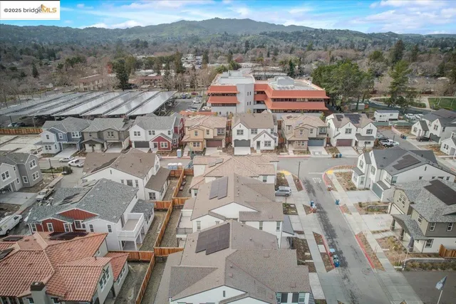 $1,738,000 | 104 Laurel Oak Drive, Pleasant Hill, CA 94523