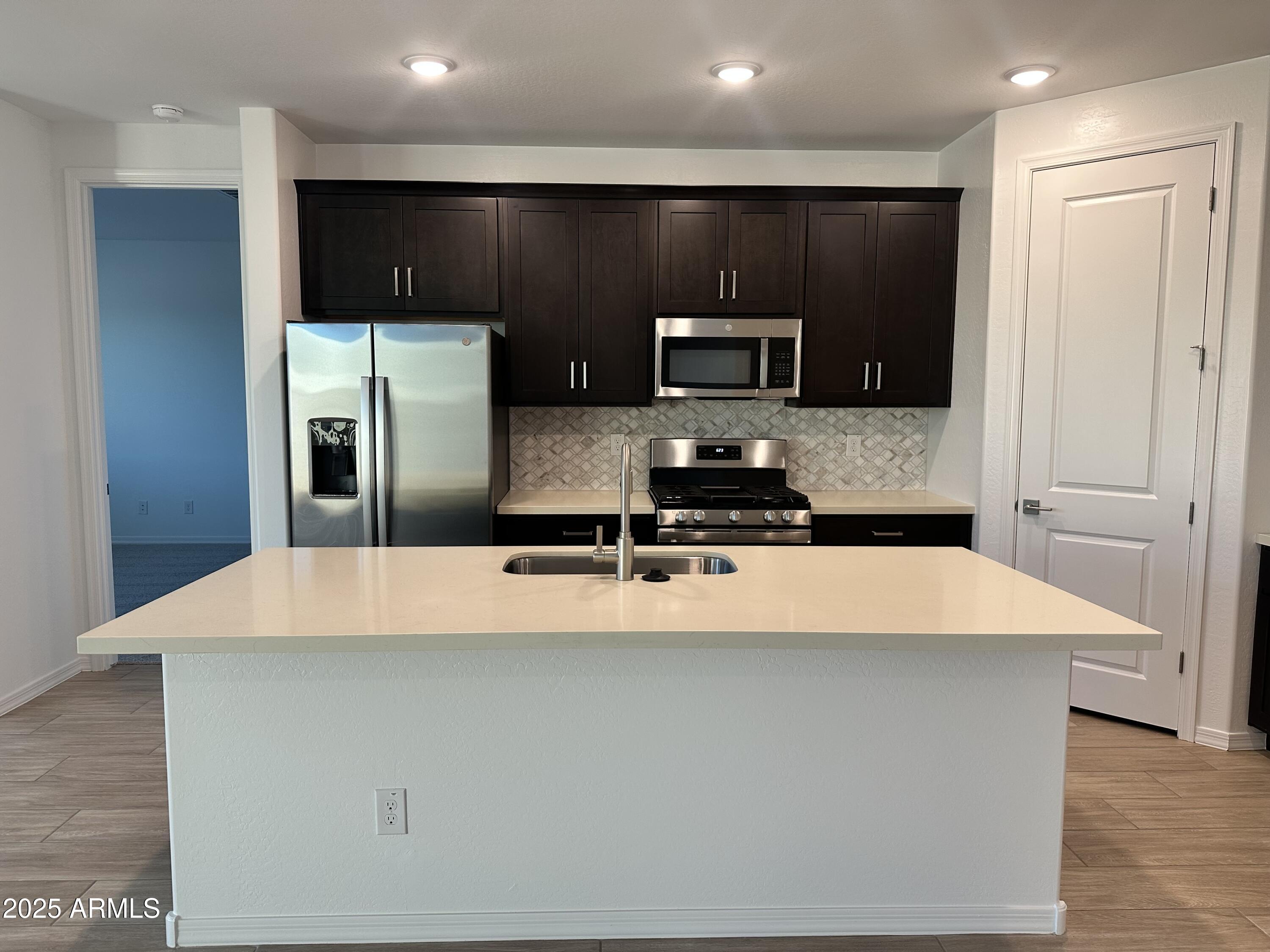 5523 West Piedmont Road Laveen, AZ 85339 - Photo 12 of 34 011 Kitchen